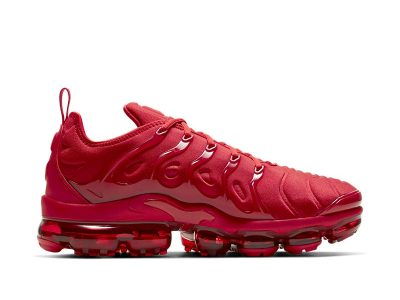 Nike Vapor Max red