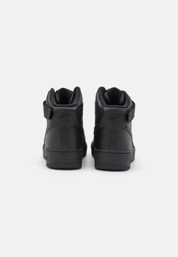 Air Force 1 Mid "Black"