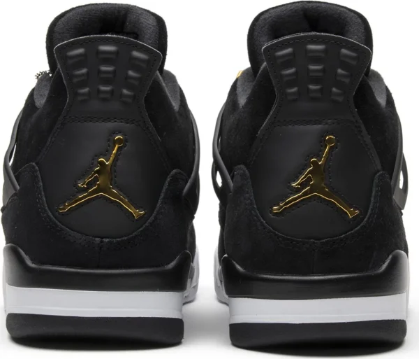 Air Jordan 4 Royalty