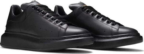 Alexander McQueen "Black"