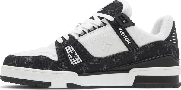 Louis Vuitton Trainer 'Black'