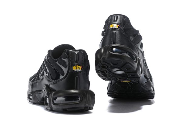 Nike Tuned Air Black