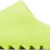Yeezy Slide "Glow Green"