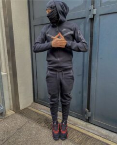 Nike Tech Black