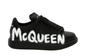 Alexander McQueen "Graffiti Black White"