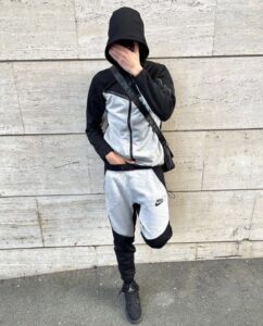 Nike Tech Gray Black