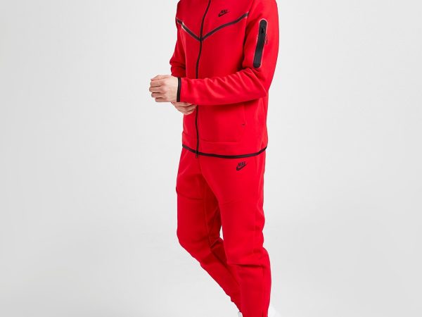 Nike Tech Red