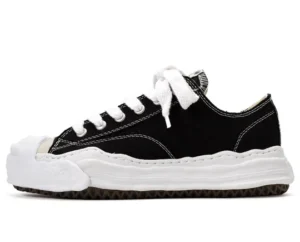 Maison Mihara Yasuhiro "Black-2"