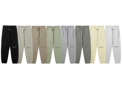 67d3290e Fear of God Essentials Pants