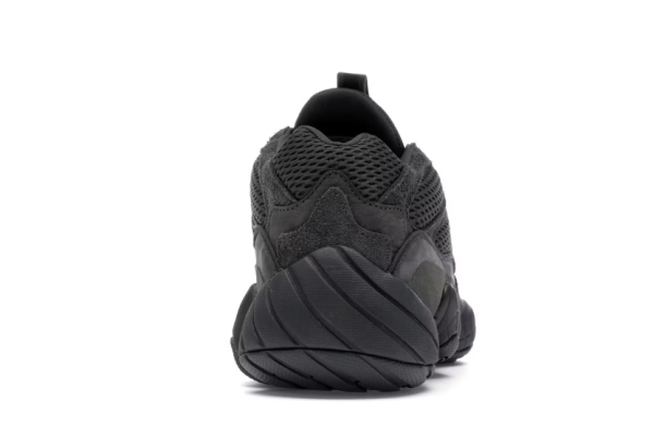 Yeezy 500 "Utility Black"