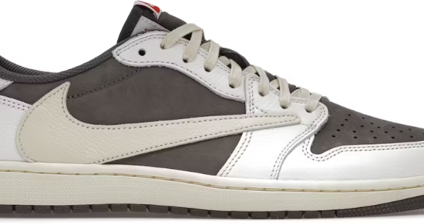 Jordan 1 Retro Low "Travis Scott Reverse Mocha"