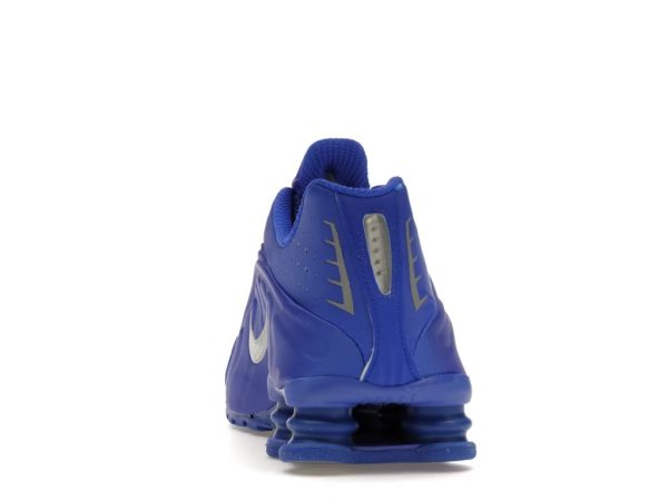Nike Shox R4