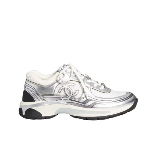 Chanel CC Runner