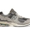 NEW BALANCE 2002R PROTECTION PACK IN CLOUD GREY