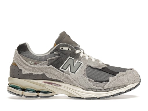 NEW BALANCE 2002R PROTECTION PACK IN CLOUD GREY